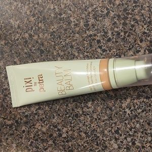 Pixi beauty balm